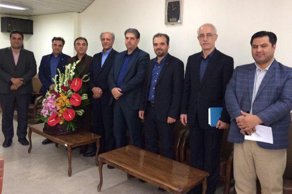 بازدید مدیراستانی بانک ایران زمین از بیمارستان فوق تخصصی شهریار تبریز