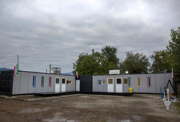 بانك آینده اولین مدرسه کانتینری کشور را در استان گیلان احداث كرد