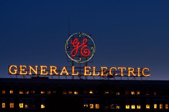 سقوط سهام جنرال الکتریک و پپسی