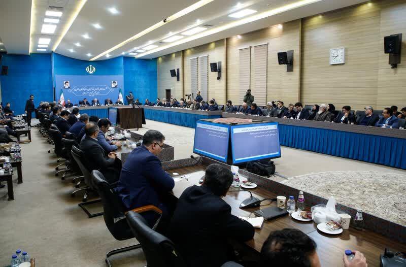 قالیباف: اقتصاد را به دست مردم می‌سپاریم