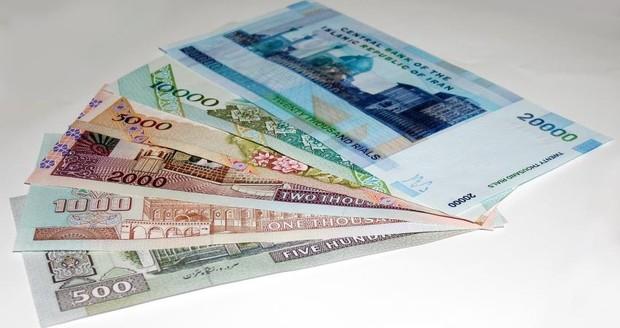 اسکناس نو نایاب شد؛ میدان به دست دلال‌ها افتاد