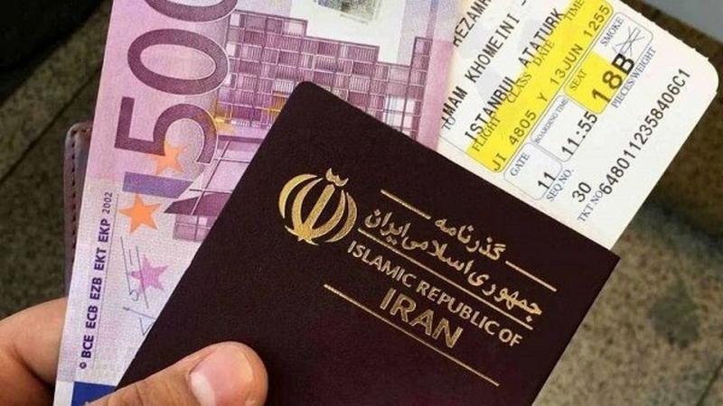 زائران بالای ۵ سال مشمول دریافت ۵۰۰ دلار ارز حج