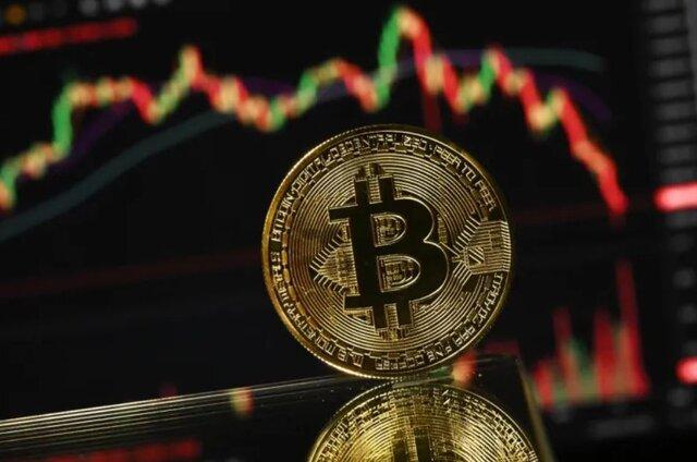 بیت‌کوین در آستانه سقوط بیشتر قیمت قرار دارد؟
