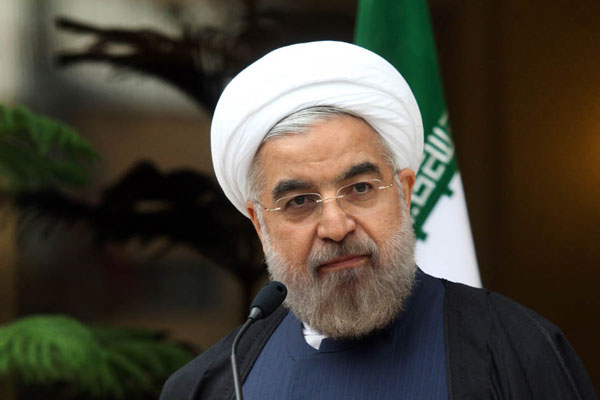 تقدیر رییس جمهور از رئیس کل بانک مرکزی 