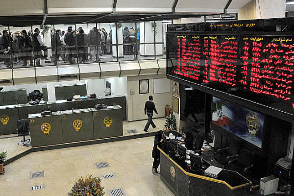 عقب نشینی بورس تهران در روز دوشنبه