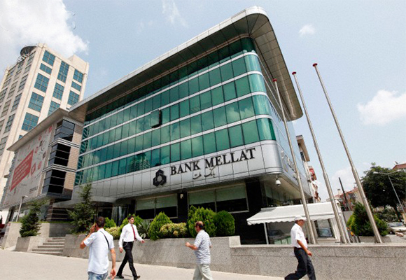 بانکها در امارات و ترکیه چه کردند؟