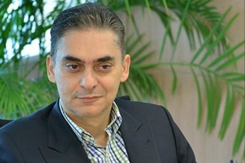 نرخ سود بالای بانکی فرصت اشتغال و پیشرفت را از بین می برد