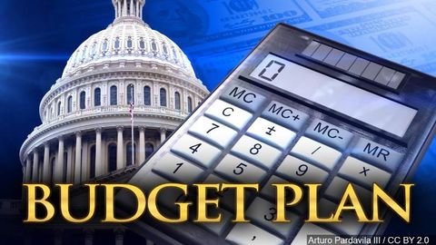 کسری بودجه آمریکا به ۶۶۶ میلیارد دلار رسید