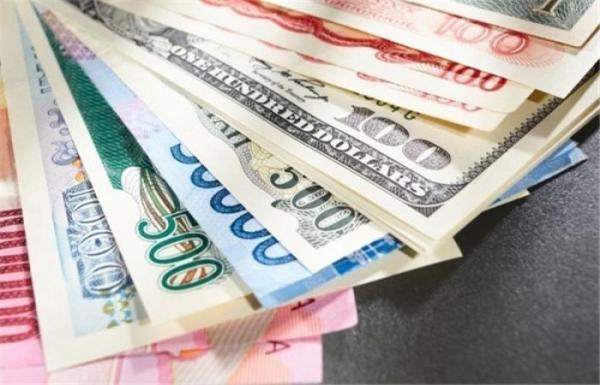 باید به دلار ۴۲۰۰تومن فرصت داد