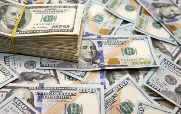  از بحران ارزی خارج شدیم