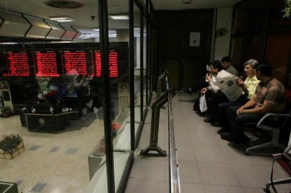  کاهش آیفکس و ارزش معاملات فرابورس