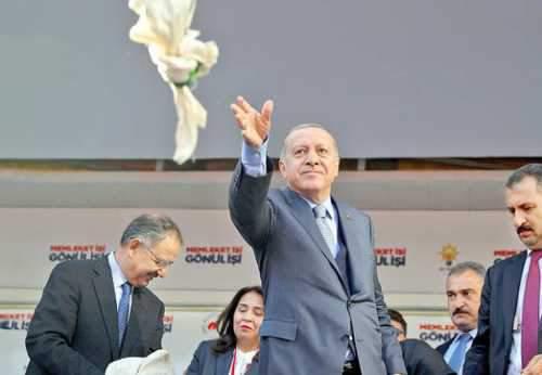 دخالت سنگین دلاری ترکیه، مانع کاهش ارزش لیر نشد