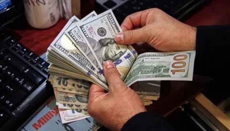 افزایش نرخ ارز سیاسی و هیجانی است 