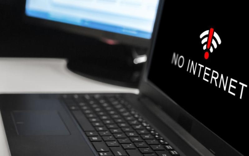  خسارت ۲۱۰ همتی قطعی اینترنت به اقتصاد ایران 