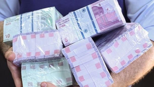  اسکناس و پول کاغذی در مسیر فراموش شدن 