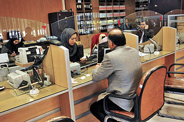 ۲ بانک خصوصی واقعی در کشور وجود دارد