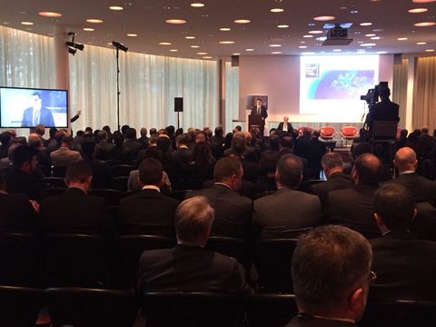  رایزنی های بانکی و بیمه ای